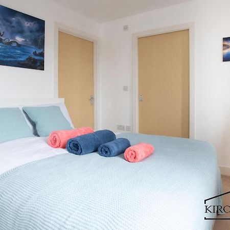 Poseidon Apartment - 1 Bed Flat - Heart Of Town เซาธ์แธมป์ตัน ภายนอก รูปภาพ