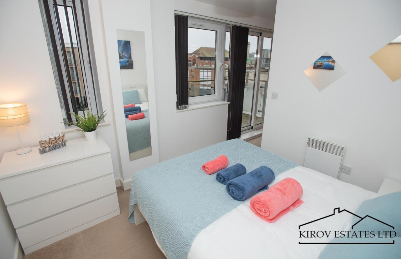 Poseidon Apartment - 1 Bed Flat - Heart Of Town เซาธ์แธมป์ตัน ภายนอก รูปภาพ
