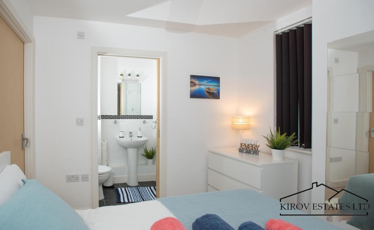Poseidon Apartment - 1 Bed Flat - Heart Of Town เซาธ์แธมป์ตัน ภายนอก รูปภาพ